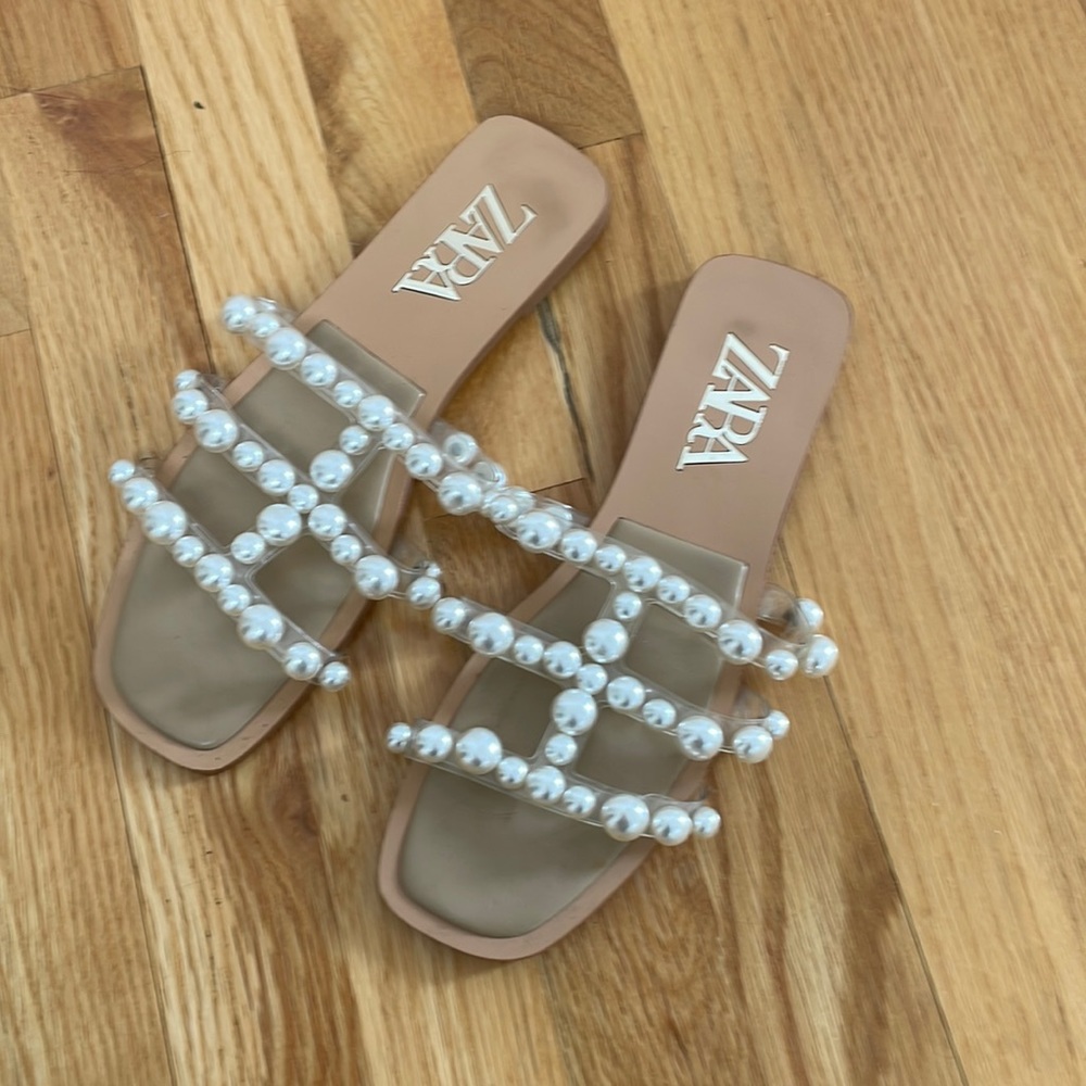 Zara pearl flat